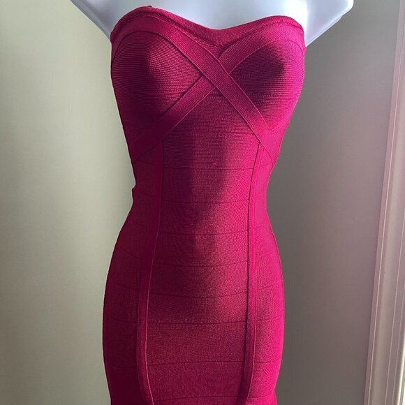 Bebe Bodycon Berry Strapless Mini Dress XS - Picture 1 of 3